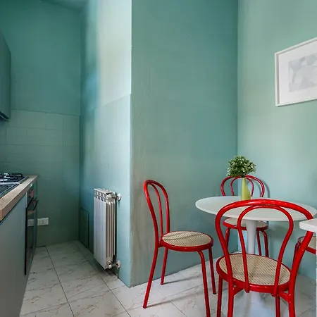 Apartment Family House *